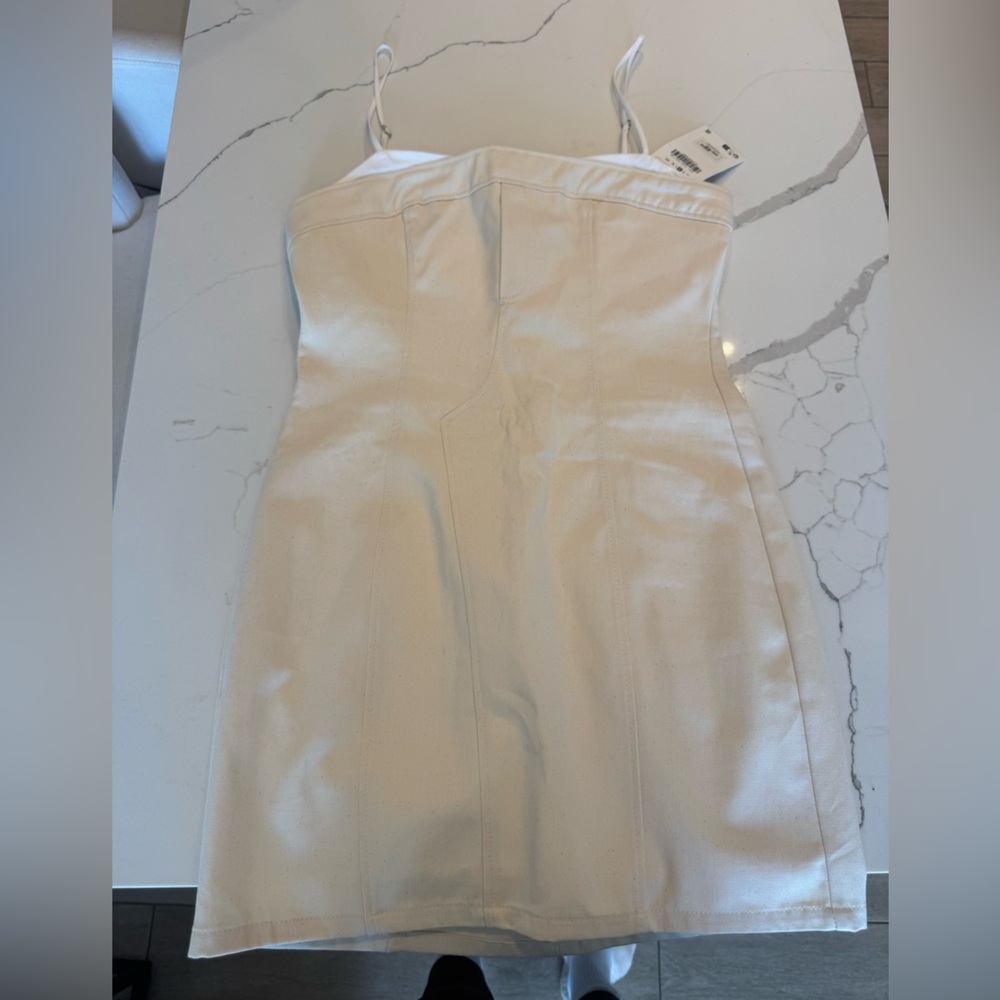 ZARA NWT Strapless White Mini Dress with Adjustable Straps